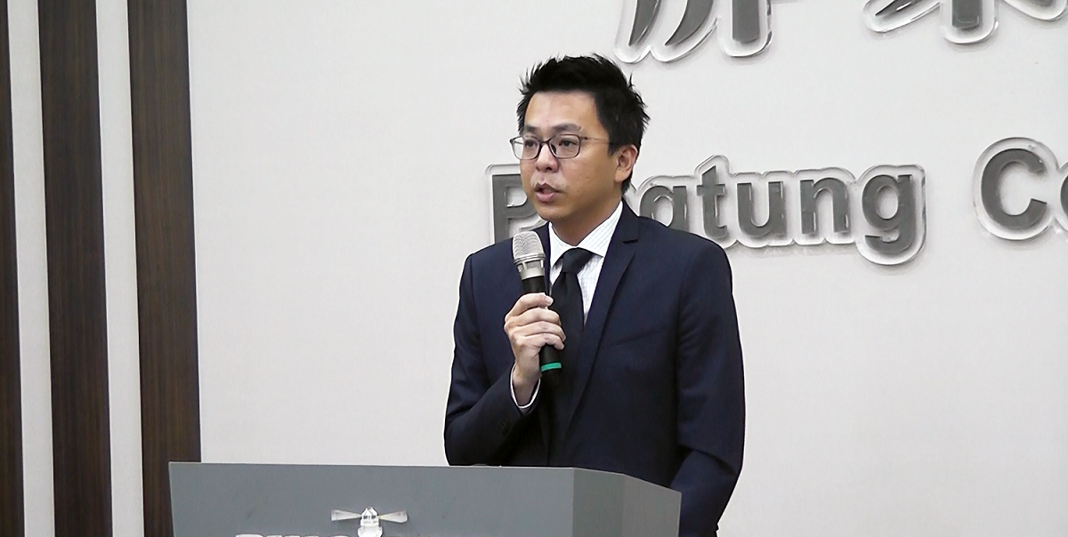 屏東縣政府發言人黃建嘉反駁學者稱高鐵南延至屏東不符經濟效益的說法。 圖 : 屏東現政府/提供