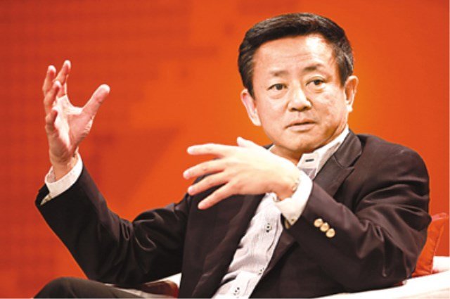 大陸學者樊綱的買房靠「6個錢包」理論遭網民圍剿。 圖 : 翻攝自騰訊財經