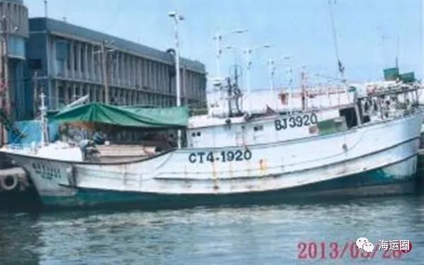 漁業署表示，冒充新加坡籍運毒的台灣漁船順得滿66號因未裝設台灣漁船監控系統（VMS）系統就擅自駛離國外港口，屬於遠洋漁業條例第13條所列的重大違規行為。 圖 : 翻攝自微信
