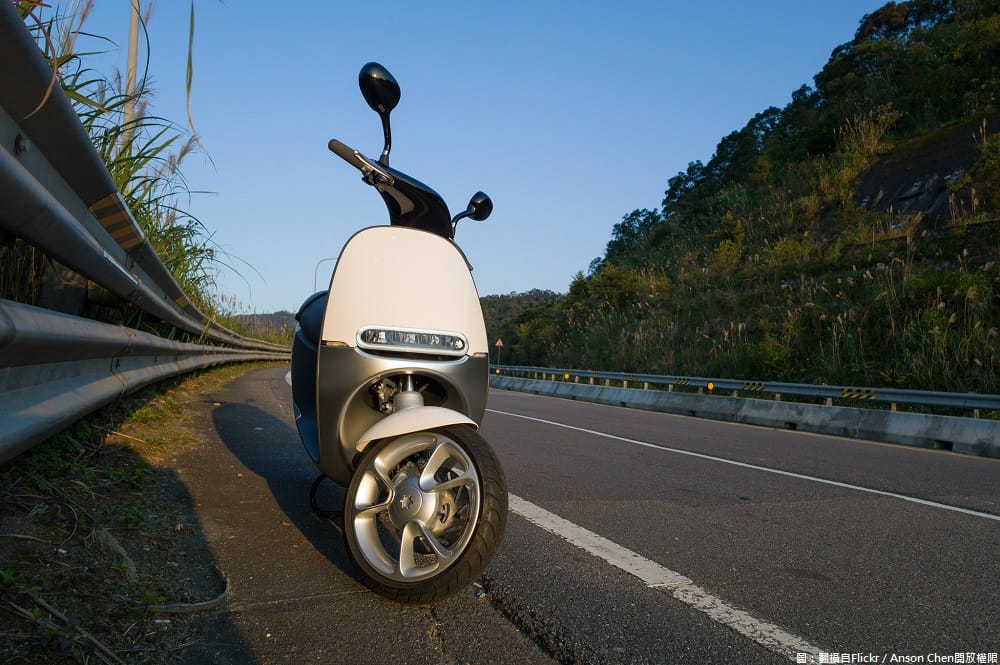 跟著中央政策換了電動機車真的好嗎？新頭殼今天整理出網友普遍認為的優缺點公大家參考，在買車之前可以衡量一下自己的需求，再決定是否要下手！ 圖：翻攝自Flickr／Anson Chen開放權限