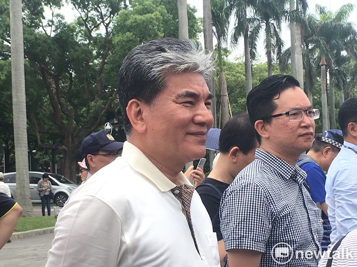 李鴻源受訪表示，今天他是以身為台大的一份子來聲援，他認為任何人依循正常程序當選校長，都應該被派任。 圖：黃韋銓/攝(資料照片)
