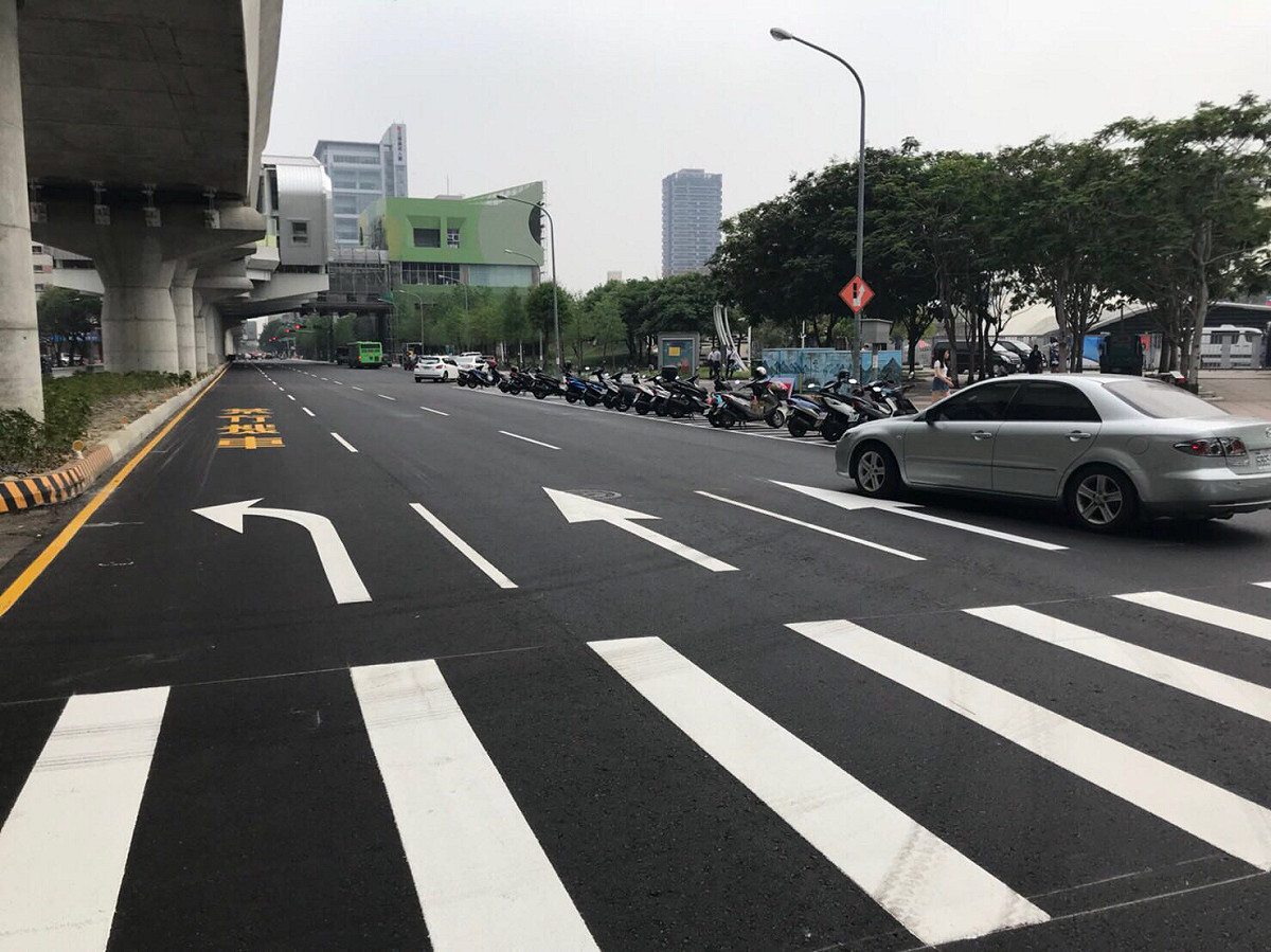 中市文心路第一階段路平工程完工。 台中市政府/提供