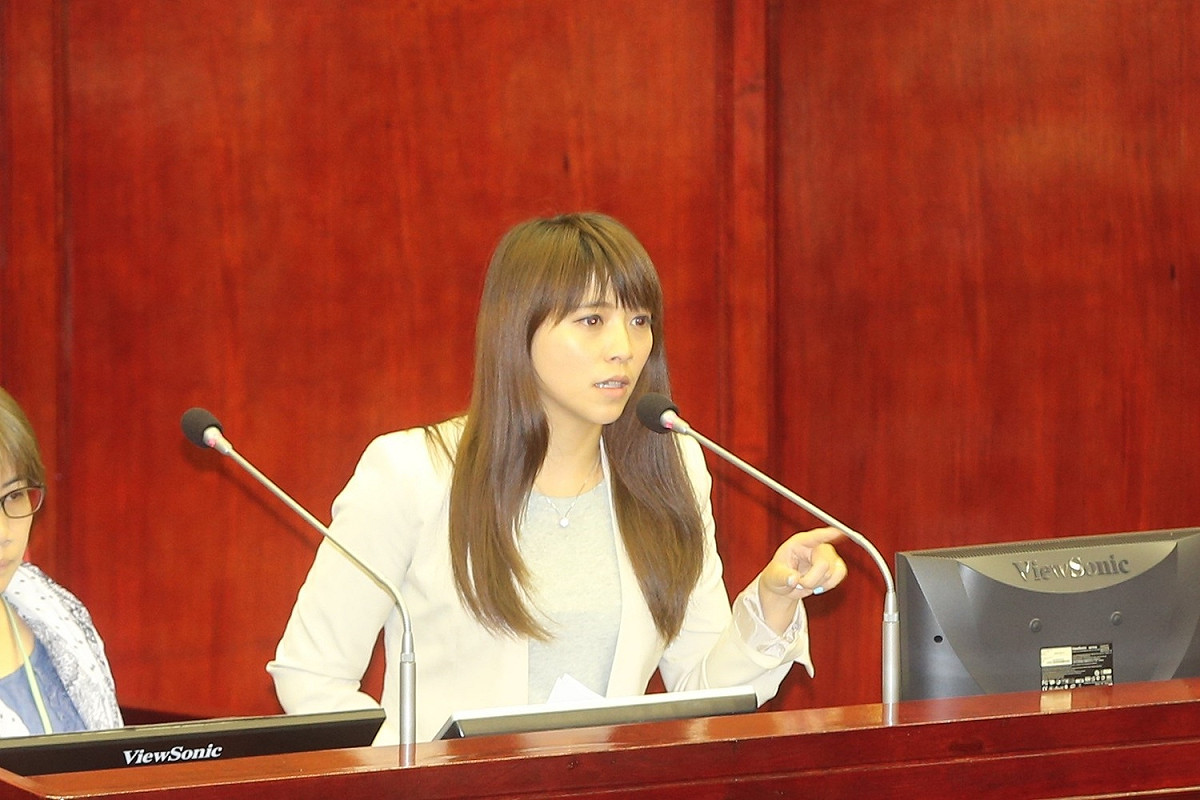 北市觀傳局長陳思宇下午至議會備詢。 圖：林文仁攝