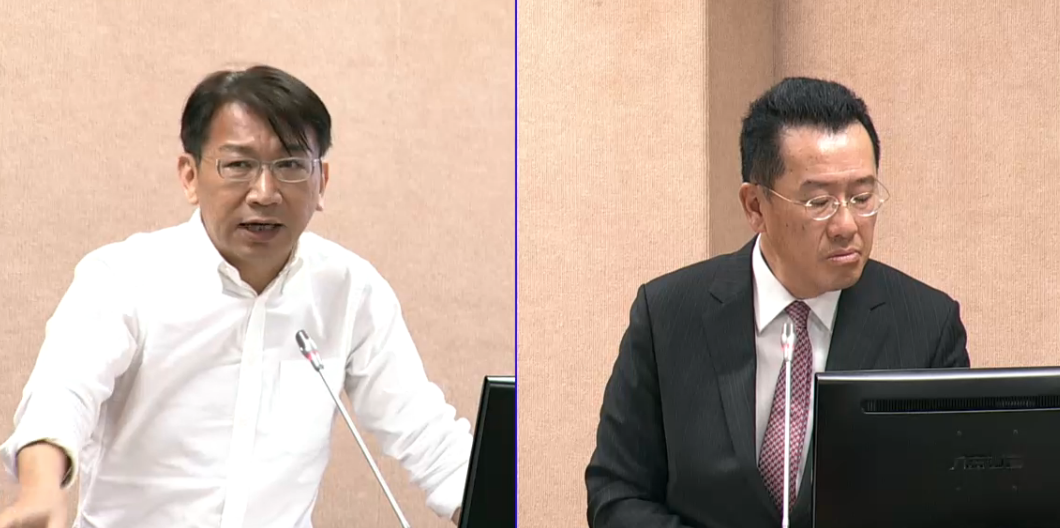 時代力量立委徐永明今（3）日於財政委員會質詢時表示，大學教授兼任獨董「先上任、後補同意」的情形比比皆是，是一直以來的陋習，對於上任後到校方同意前的空檔，金管會應說明態度與立場。對此，金管會主委顧立雄答覆，將要求教授在學校同意兼任前不要參加公司董事會、薪酬委員會、審計委員會之決議。 圖：翻攝國會直播