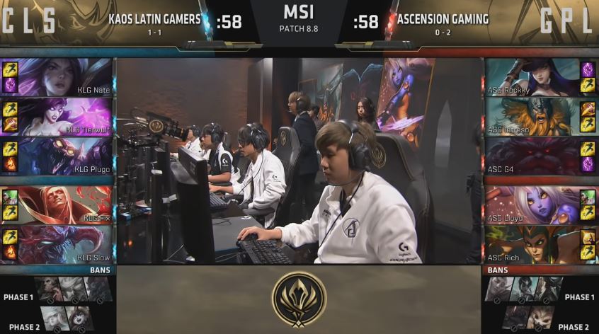 Riot在當天立即改回原本的模式。 圖：翻攝自 LOL Esports Youtube