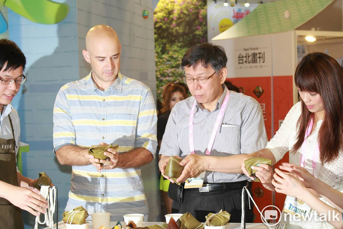 台北市長柯文哲上午出席觀光博覽會台北館開幕。 圖：周煊惠 / 攝