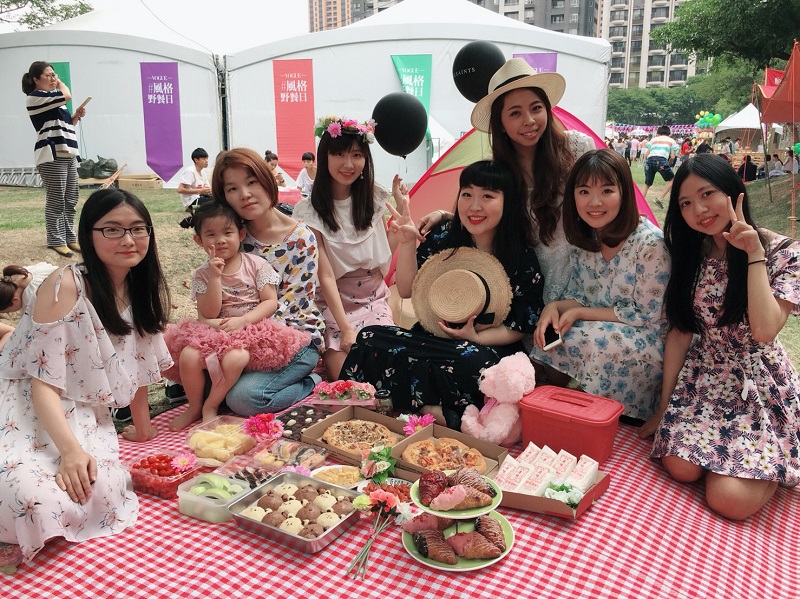 與朋友一起參與野餐日，同享周末時光。 圖：台中市政府提供
