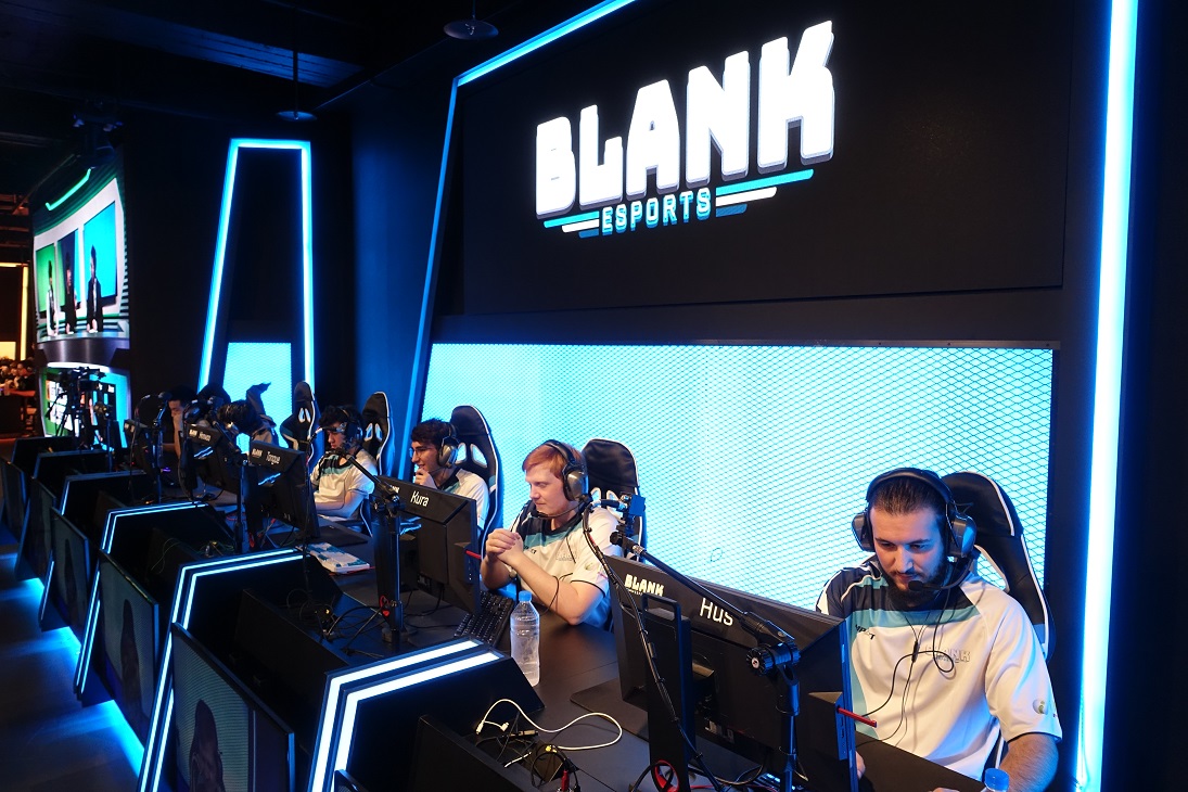 澳洲戰隊 Blank Esports 多次來台參賽，在台灣也有不少粉絲，今日雖敗戰韓國 DTN ，但過程展現驚人實力，也沒有讓韓國贏的輕鬆。 圖：朱泓任/攝