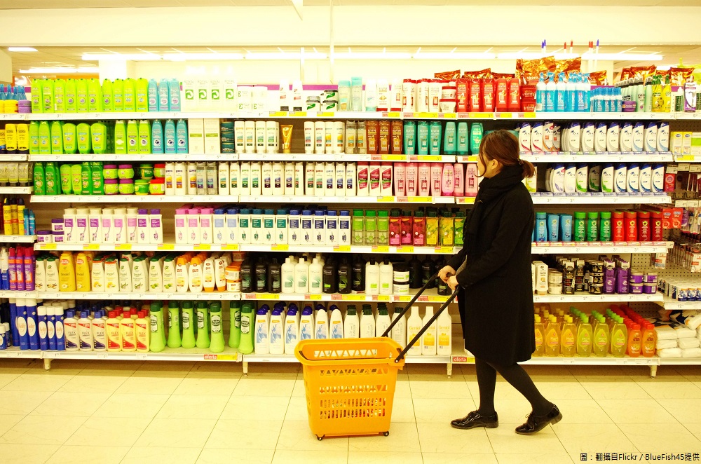 若食品廣告涉及廣告不實、宣稱醫療效果甚至損害身體健康、致死，違規廣告累犯，將於法定罰鍰額度內，按次提高基本罰鍰額度。 圖：翻攝自Flickr／BlueFish45提供