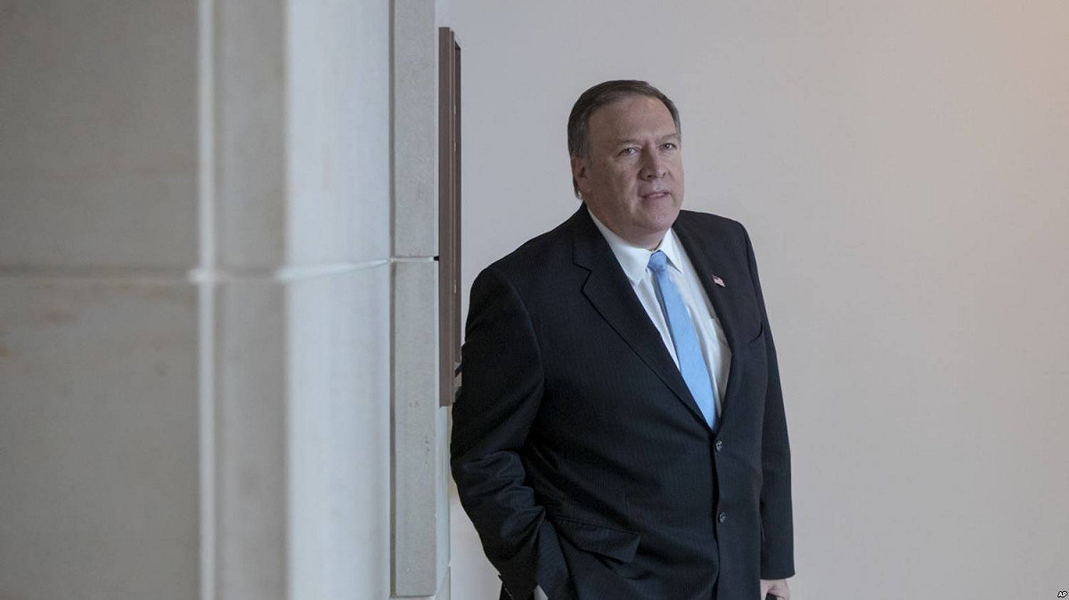 美國國務卿蓬佩奧（Mike Pompeo）與北韓領導人金正恩的左右手金英哲（Kim Yong Chol）今天展開晚餐會議，倉促為下個月的兩國領袖歷史性核子峰會預作準備。法新社記者見到金英哲抵達聯合國總部附近的一間紐約公寓，此前不久，蓬佩奧已到達此處。 圖：翻攝中國論壇臉書