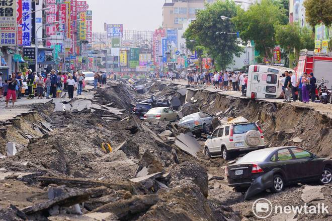 2014年7月31日，高雄市多處發生氣爆。今天高雄地院一審判決出爐，李長榮化工公司前董事長李謀偉判4年徒刑，高雄市政府秘書長趙建喬等3公務員依業務過失致死罪，被判4年10月徒刑。 圖：新頭殼資料照片