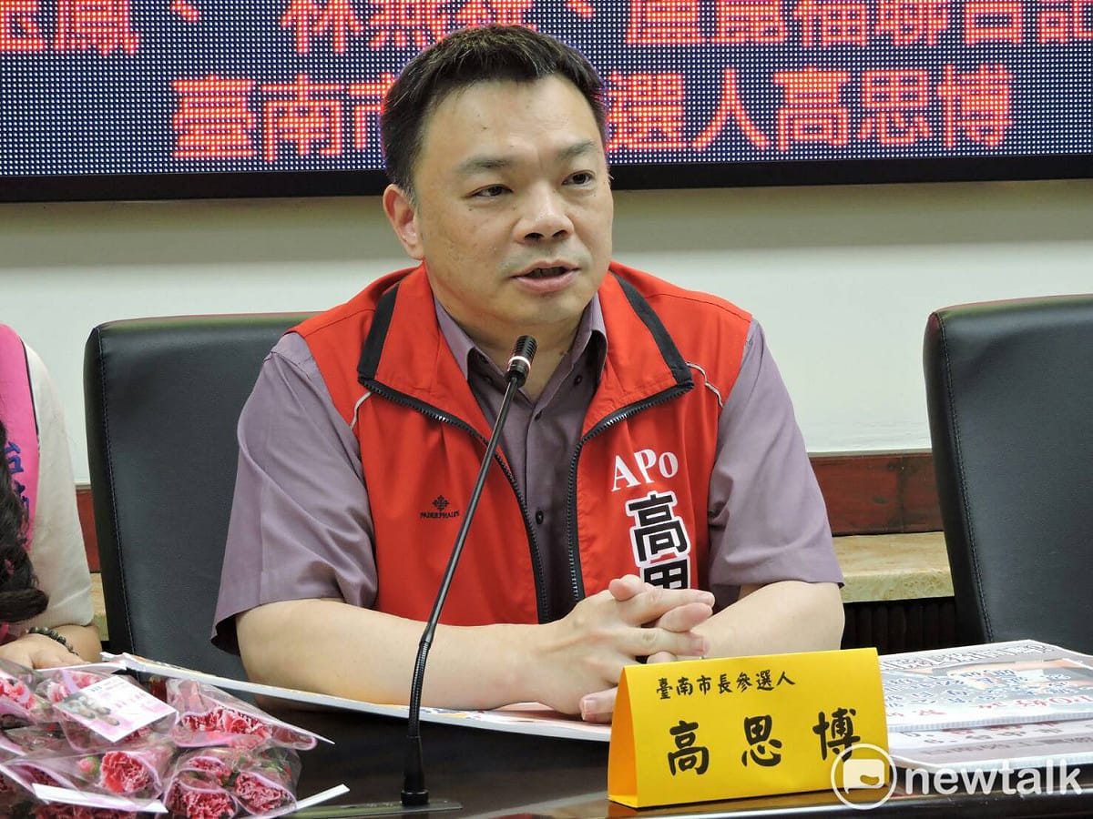 針對行政院祭出將政府機關派遣工調薪至3萬元藉此搶救低薪，高思博指出，行政院不但開錯藥方，還完全沒有抓到重點。 圖 : 黃博郎/攝
