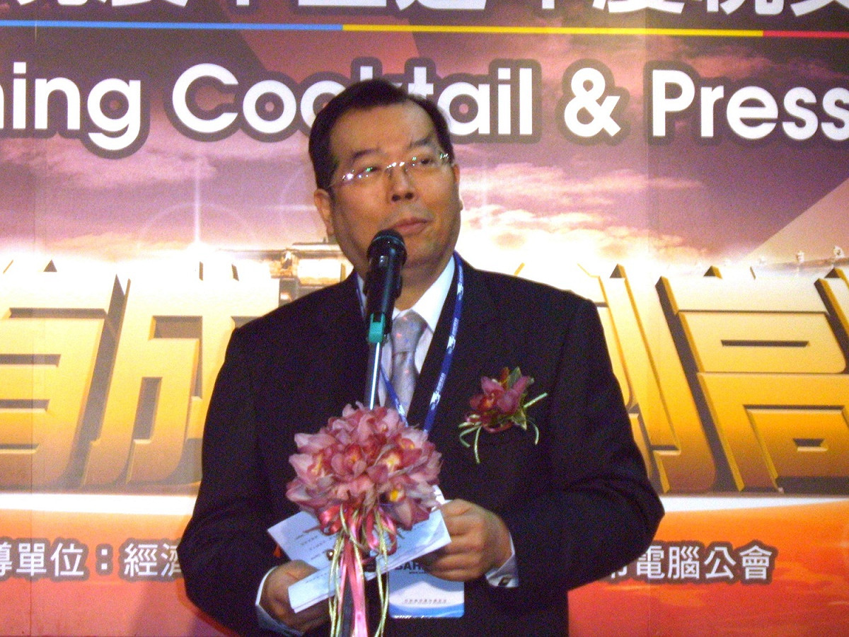力積電董事長黃崇仁。 圖 : 翻攝自維基百科