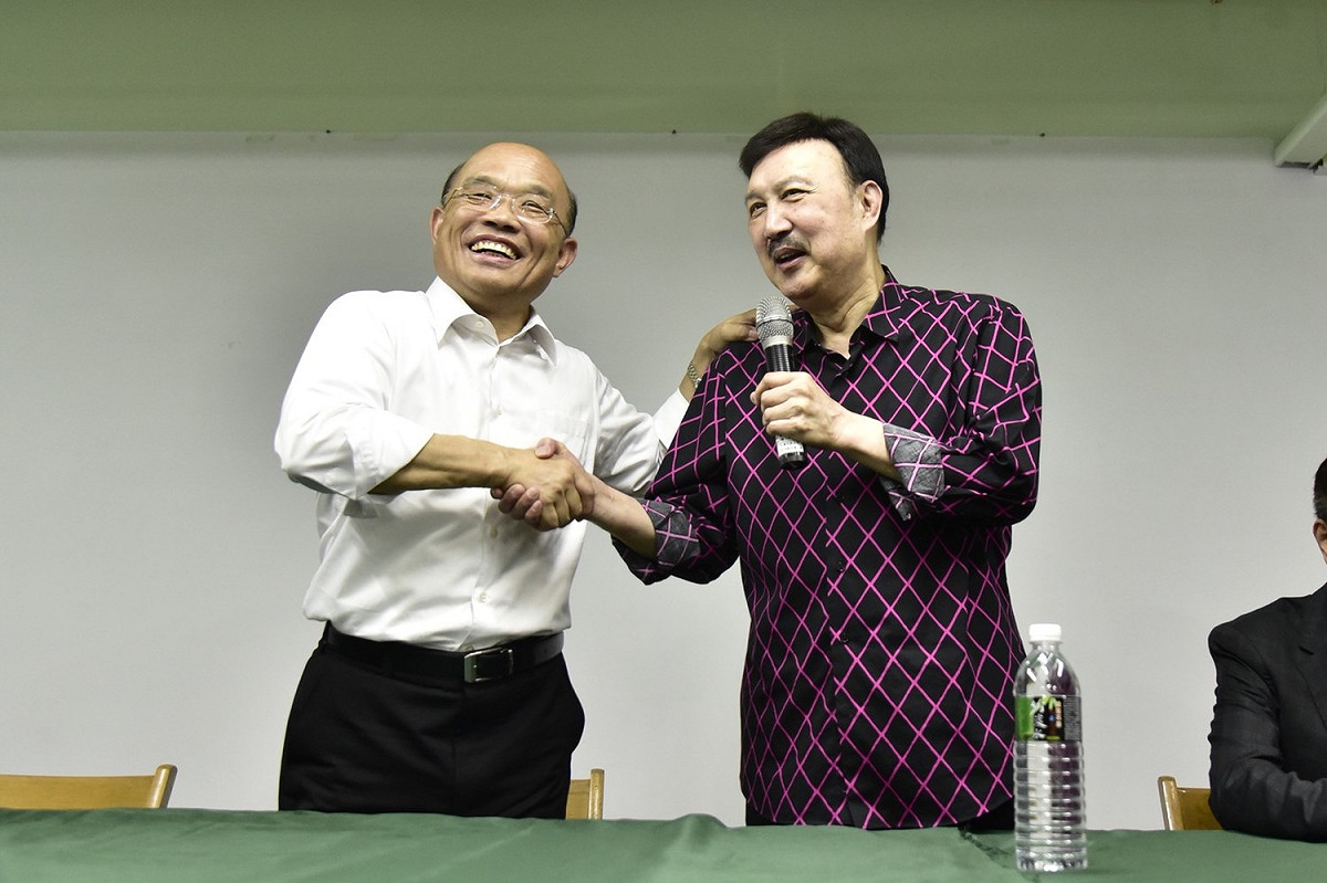 民進黨市黨部主委余天說，蘇院長全力衝衝衝，他也會在後面跟著衝，只要院長有任何需要，黨部會全力配合。 圖：蘇貞昌辦公室/提供
