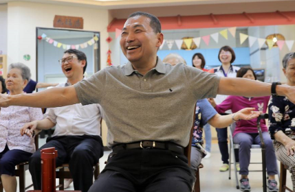 侯友宜說，每個人在自己崗位上做好本份就是最好的助選，強調做人是重情重義重感情，要讓市民得到真正的照顧。 圖：侯友宜競選辦公室/提供