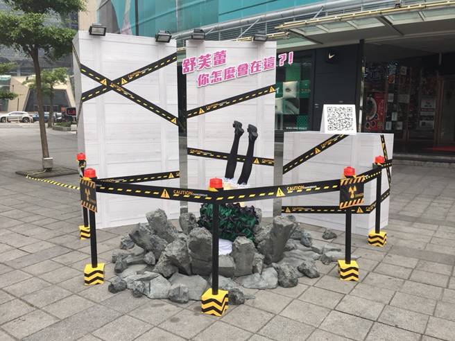 現場遊戲橘子也獨家曝光設置在信義區的少女人形戶外裝置真實面貌，將引起玩家們下一波討論話題。 圖：遊戲橘子/提供