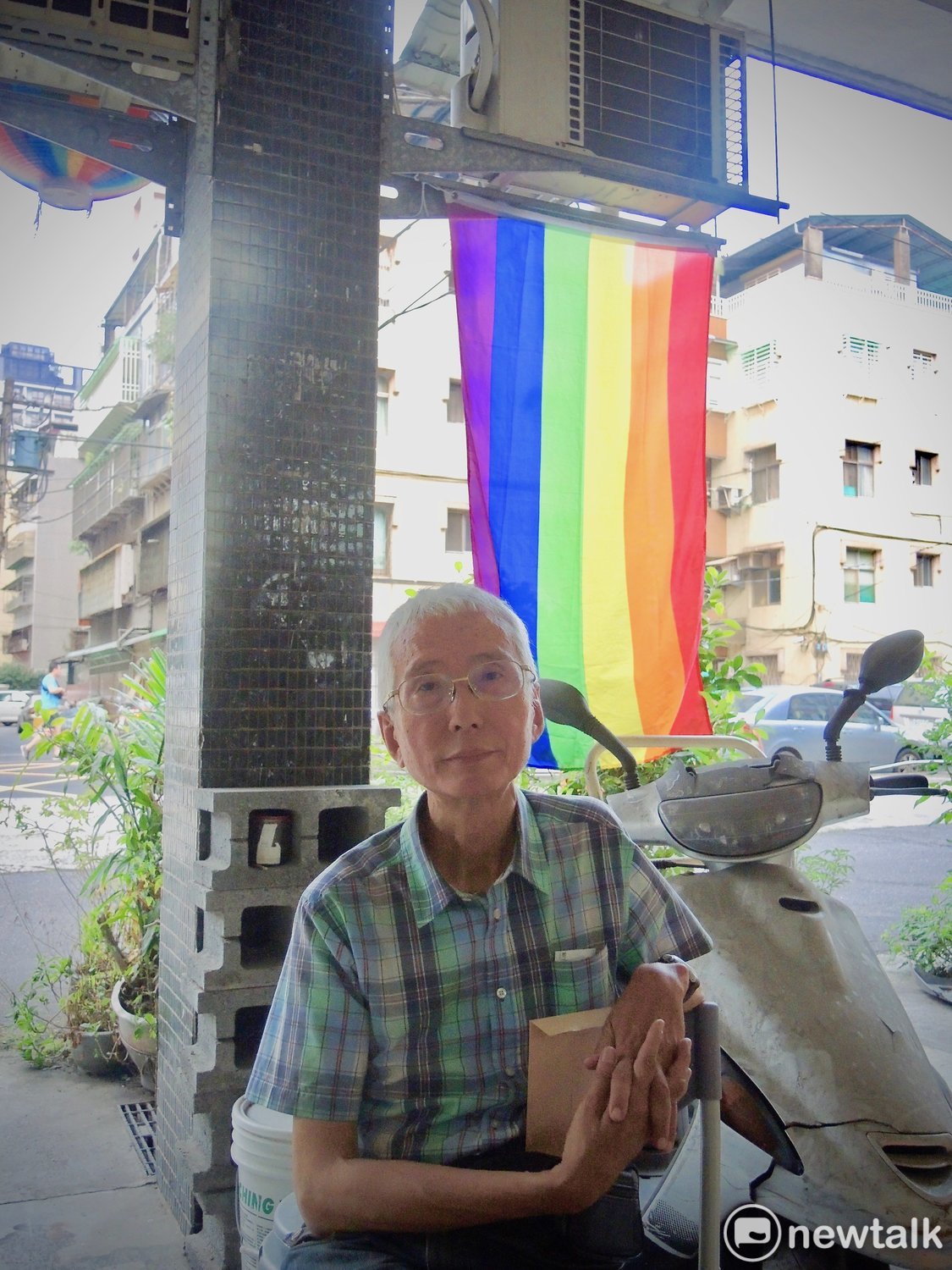 若要為蔡英文的婚姻平權政策打分數，祁家威直言，「在沒有真正實踐婚姻平權之前，一切都是0，說得再好聽都是空話，所以如果打分數，就是零分。」 圖：黃韋銓/攝