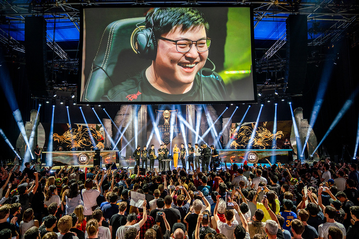 本屆季中賽決賽，締造電競比賽最多人同時觀看紀錄。 圖：翻攝自LoL Esports Photos flickr公開權限