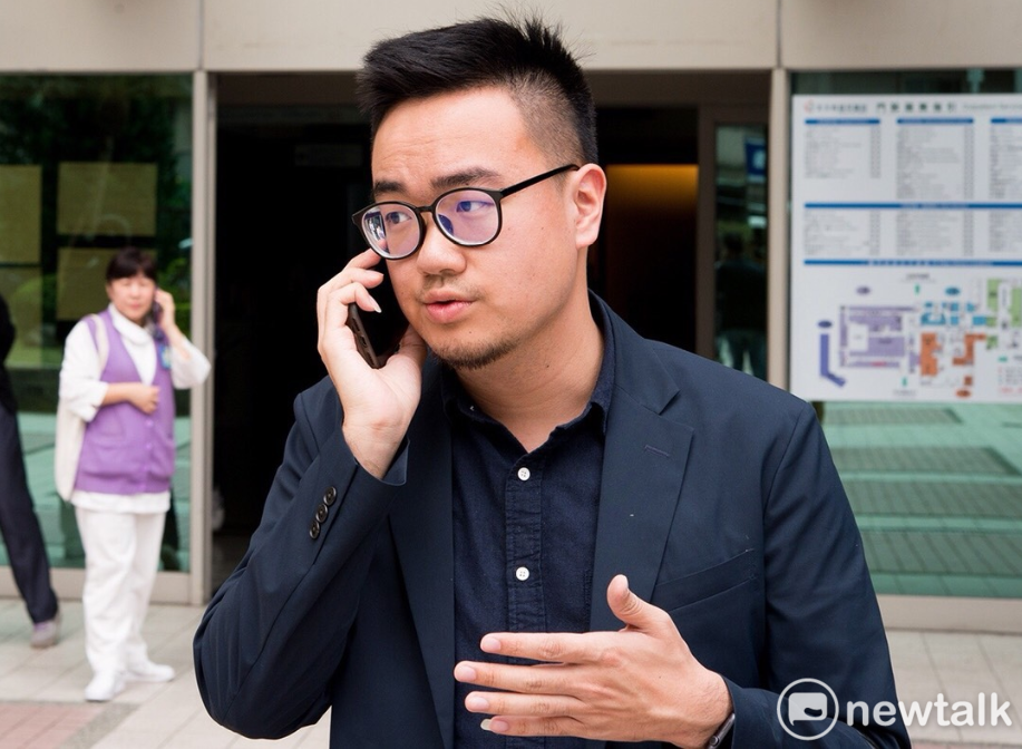 民進黨新北市長參選人蘇貞昌競選辦公室發言人黃韋鈞籲新北市府不要玩弄數據，做為建設效率低落的藉口。 圖：林昀真/攝