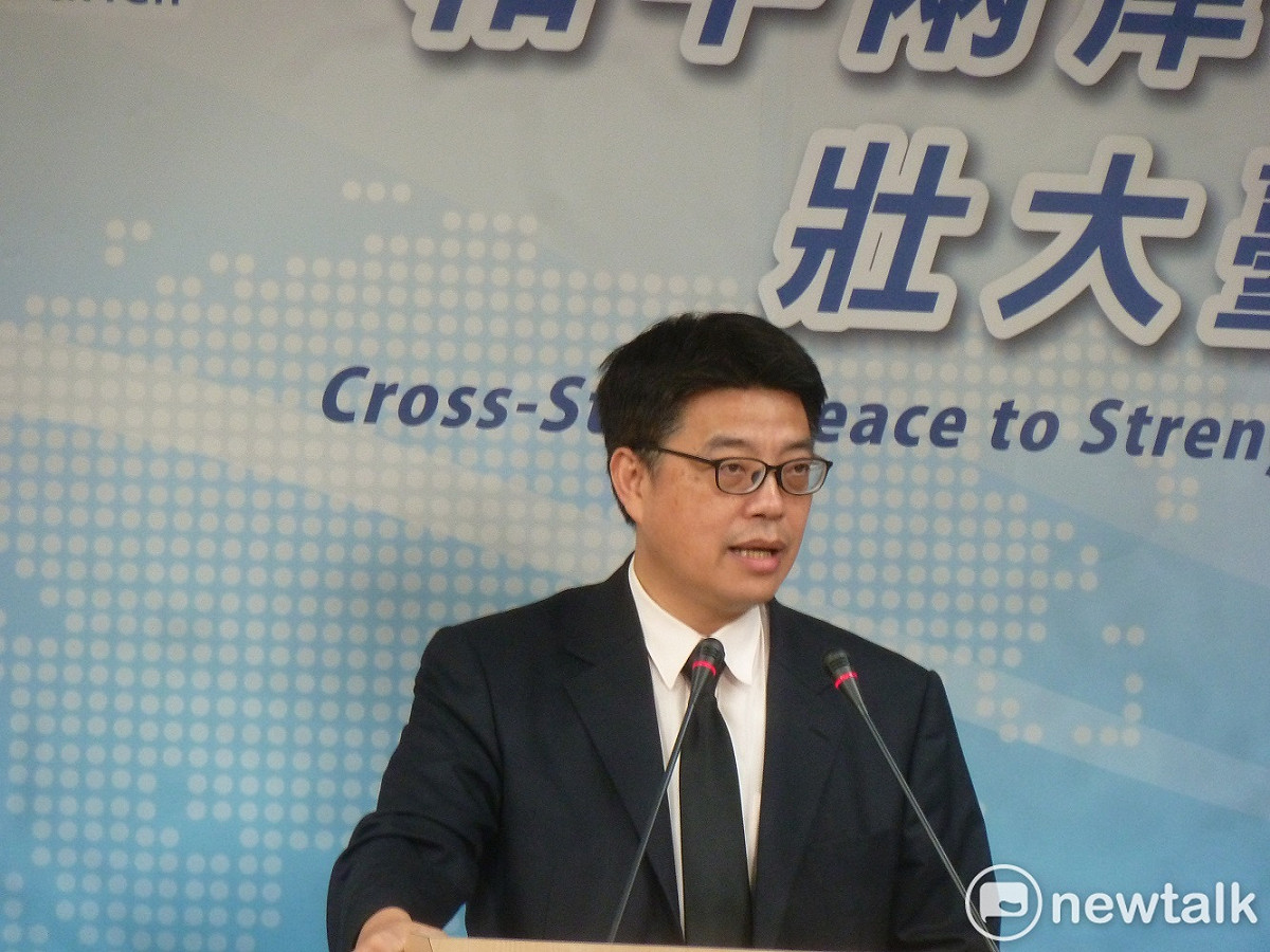 陸委會對於北京一再粗暴打壓我外交空間，強調未來將針對陸方各級政府官員及相關人士來台嚴格審查。圖為陸委會副主委邱垂正。 圖：新頭殼資料照片
