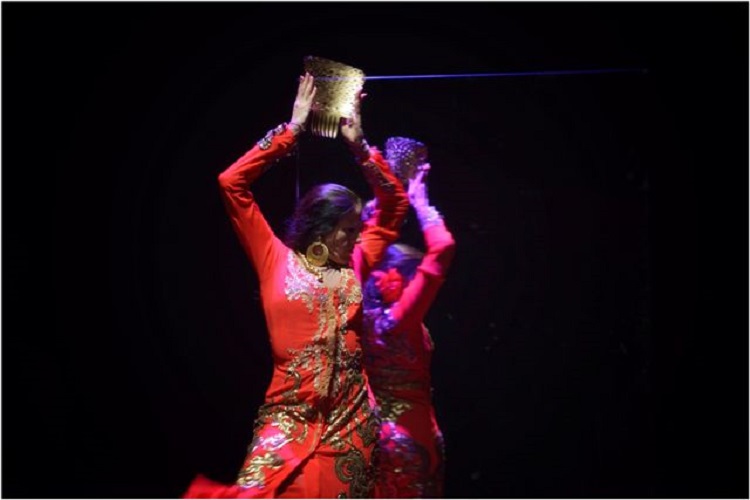 西班牙佛朗明哥天后瑪麗亞．佩姬演出《舞吧！！卡門》，將以自我獨特且完美的詮釋，要從男性的想像中，解放出卡門所被打造的火熱幻想形象，表達女性靈魂。 圖：高雄市文化局/提供