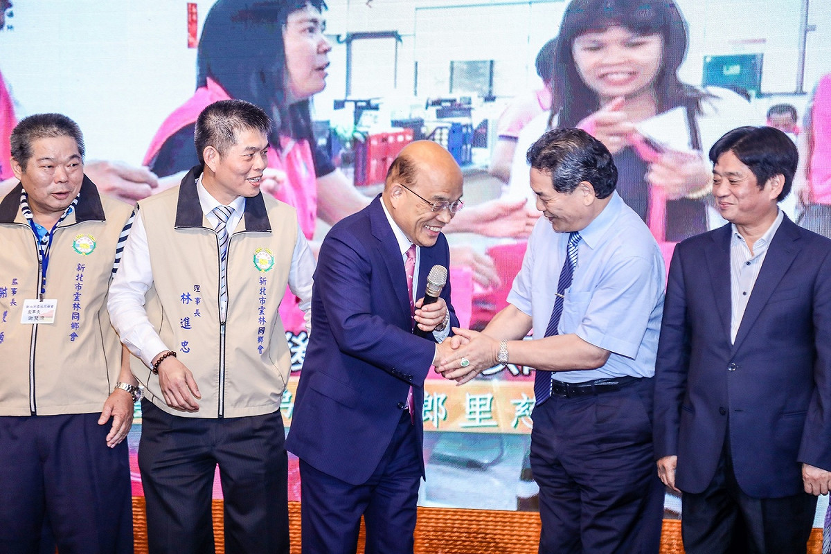 蘇貞昌出席新北市雲林同鄉會感恩餐會，允諾若當選新北市長，會比照美國紐約舉辦愛爾蘭人的「聖派翠克節」，在新北市舉辦「雲林日」。 圖：蘇貞昌競選辦公室/提供