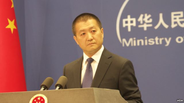 中國外交部發言人陸慷今 (15)日表示，美國置雙方已經形成的共識於不顧，挑起貿易戰，中方將立即祭出同等規模、同等力度的徵稅措施。 圖 : 翻攝自維基百科