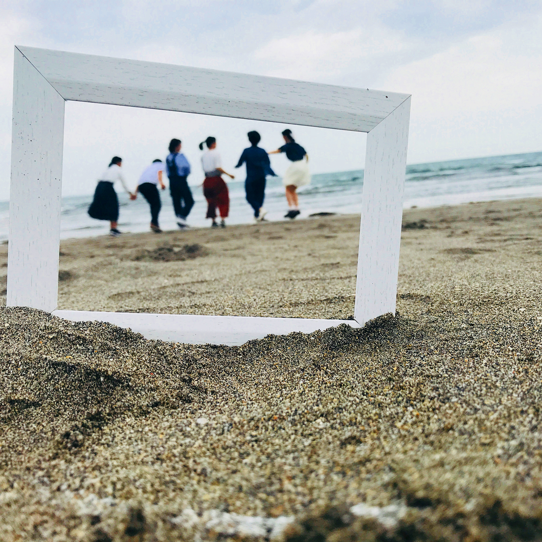 夏季沒衝一波海邊拍美照怎麼行？在熱情太陽的氛圍下，到各個海港不同的周邊熱門打卡地區，是今夏最夯的必去事項之一！  圖：翻攝自instrgram／yuuuunaan5_21 開放權限
