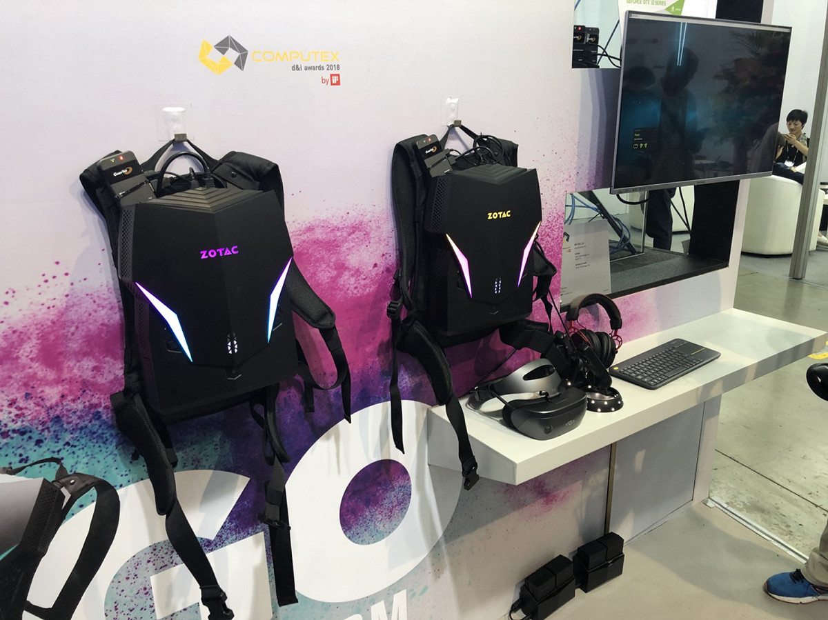 以AI、IoT、5G、電競&amp;VR、區塊鏈（Blockchain）等「五大亮點」，搭配新創創業的InnoVEX、物聯網解決方案的SmarTEX「兩大特展」作為展覽特色，是今年度串連國內外科技供應鏈廠商最大型的實體B2B採購平台，此次科技展可望再創參展人次的新高記錄。 圖：丘秝榕／攝