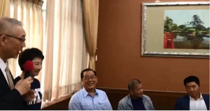 曾永權日前與黨主席吳敦義一同到台中，當天也敲定台中市長選舉「鐵三角」成形。 取自吳敦義臉書
