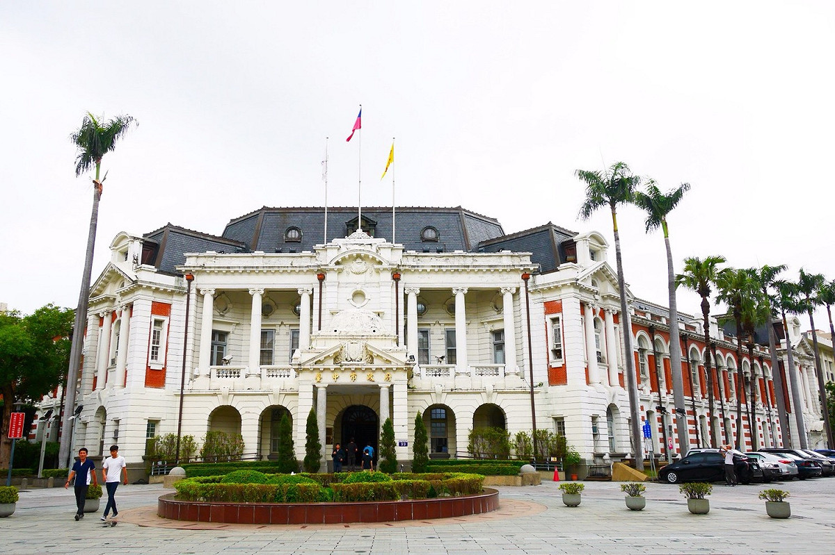 百年前的舊城是中部行政中心，探訪綠空鐵道、台中州廳、刑務所官舍群等地方，饒富歷史。 圖：文化部／提供