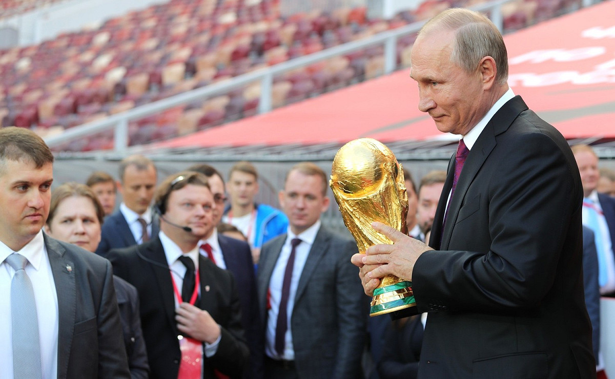 全球都熱切期盼將在俄羅斯登場的 2018 年世界盃足球賽(FIFA World Cup)之際，足球迷們也紛紛在YouTube 搜尋相關影片，提前為今年夏季的精彩賽事做好準備。 圖：翻攝自 維基百科