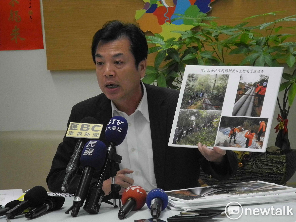 新北市環保局長劉和然指蘇貞昌把基層同仁的功勞全部搶光。                 圖：王峻昌/攝