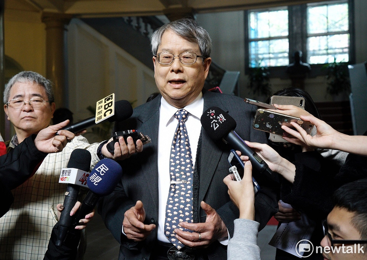 監委陳師孟今(14)日申請自動調查特偵組偵辦安亞專案期間是否有違法情事。 圖：張良一/攝（資料照片）