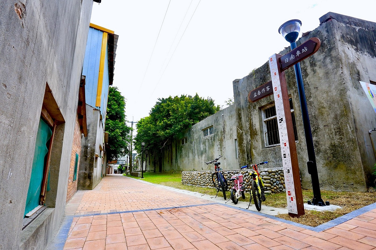 大甲區孟村客庄至日南驛站生活街環境改造竣工。 圖 : 台中市政府/提供