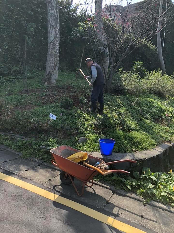 黃玉龍過去受思覺失調症所苦，在療養院療養後，病情已穩定，並成為療養院正職員工。黃玉龍說，很珍惜現在穩定的生活，有工作及穩定的收入，生活又有了目標。 圖 : 中央社