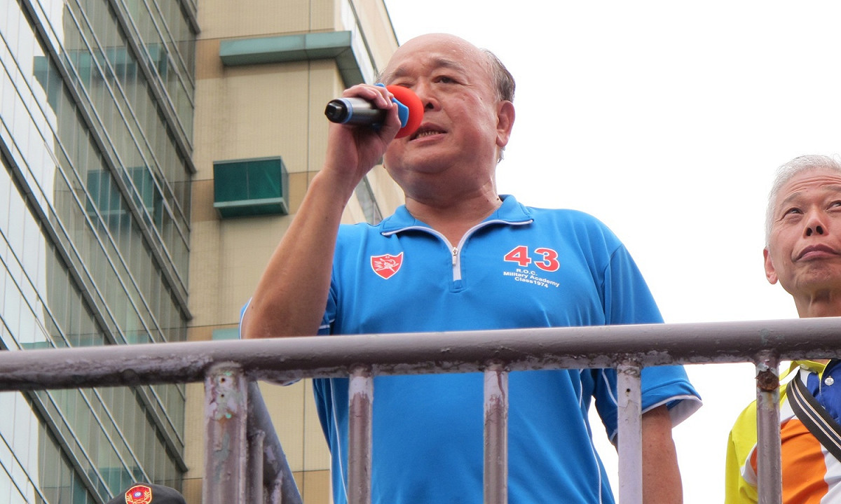 八百壯士指揮官吳其樑19日表示，不要把他們當成敵人、暴民。 圖：林朝億/攝
