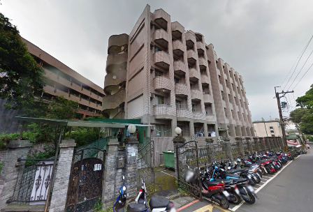 邱敬斌今天表示，對林洲民要求同仁寫下備忘錄送政風處調查一事，當天確有談到文大宿舍案，但他沒關說，至於聊天內容確實不記得了。 圖：翻攝Google map