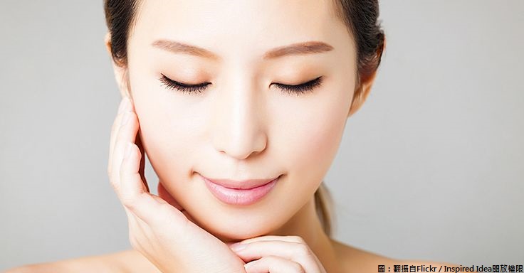 食藥署提醒，市面上美白產品百百種，千萬不要買來路不明、標示不清或過期的產品，也要保留原外包裝或說明，以便能隨時了解產品的相關資訊。 圖：翻攝自Flickr／Inspired Idea開放權限