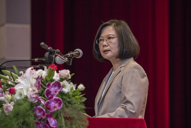 蔡英文總統在中研院第33次院士會議開幕式致詞時指出，我國正處於專業轉型時刻。 圖：總統府提供