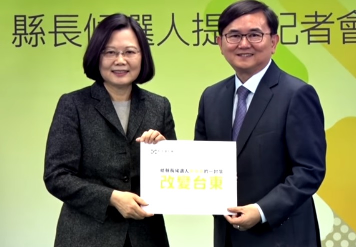 與綠委餐敘 蔡總統：劉櫂豪13年磨一劍