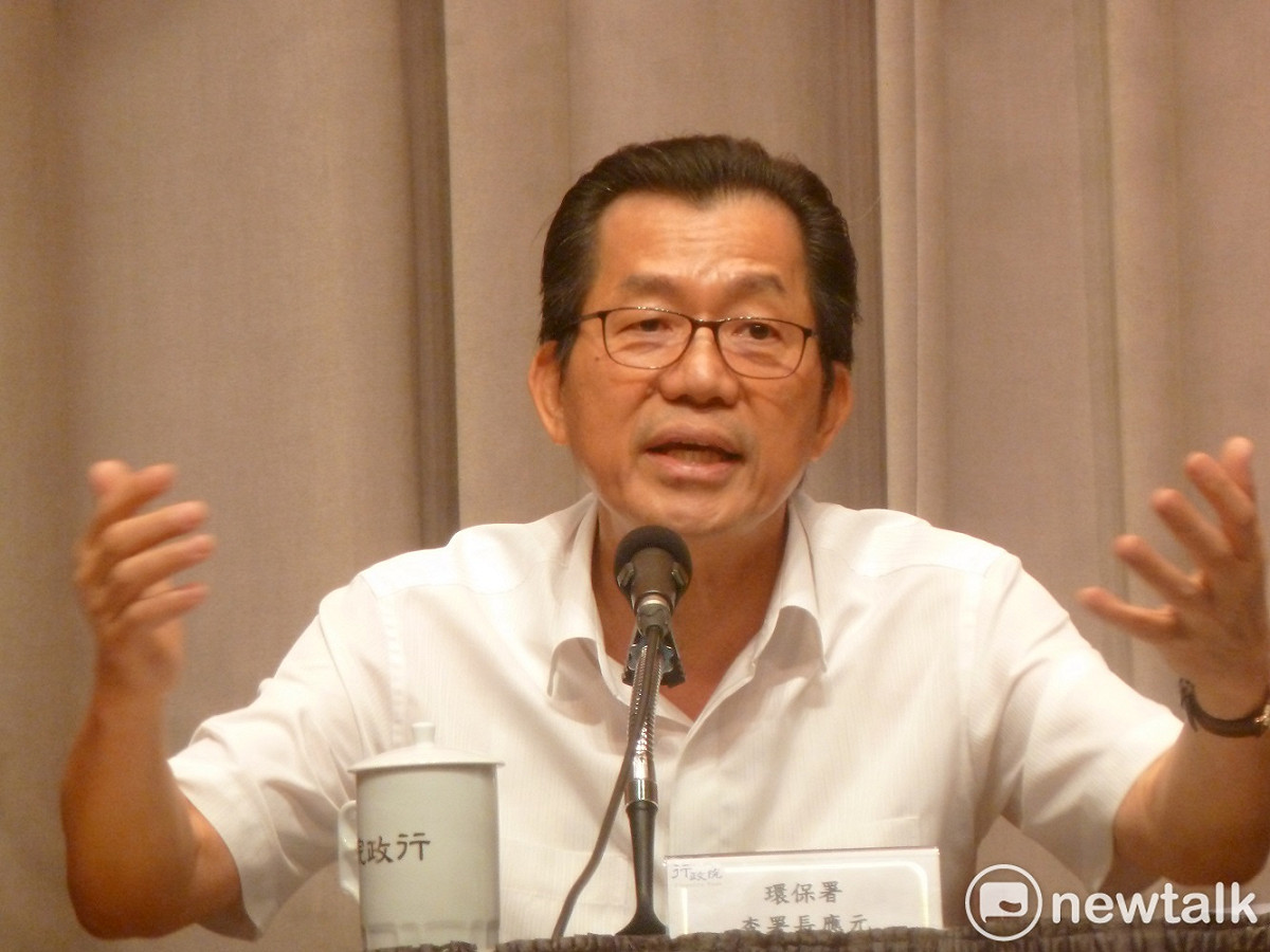 對於環團批評台電連三日降載是政治操作，環保署長李應元和經濟部長沈榮津今日回應，表示是專業考量。 圖：謝莉慧/攝 (資料照片)