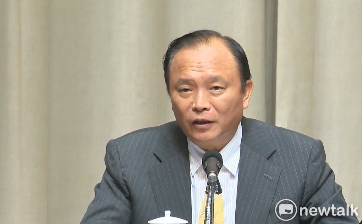行政院長賴清德請農委會掌握正確的訊息，據以解決當前的問題，減少產銷失衡的衝擊。圖為農委會主委林聰賢。 圖：謝莉慧/攝
