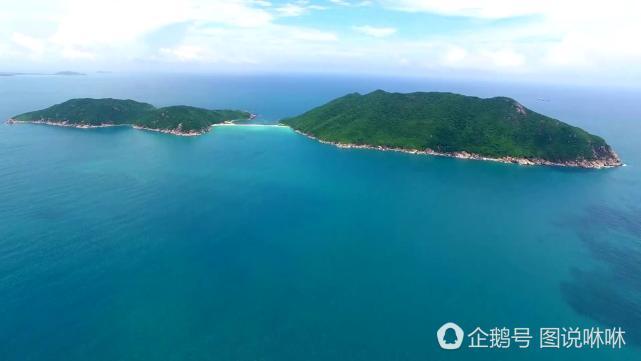 大洲島也叫「燕窩島」，位於萬寧市東南部海面上，有二島三峰，面積4.36平方公里，主峰高289.3公尺，是海南沿海最大的島嶼。 圖 : 翻攝自企鵝號圖說休休