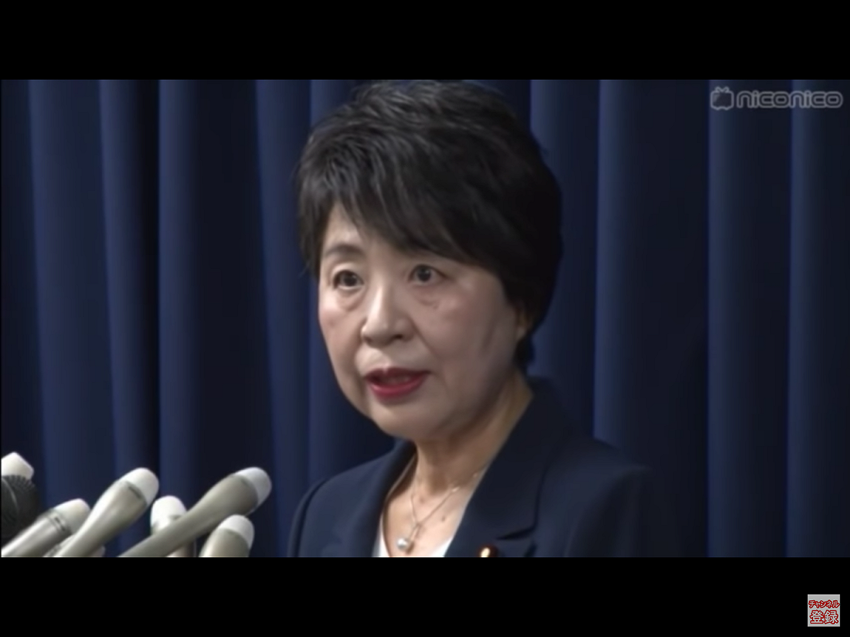 既然未能解明的事還很多，為什麼此時處刑呢？而且奧姆死刑犯共13人，為何選了這7人處刑？法務大臣上川陽子迴避不說明。 圖：翻攝自Youtube