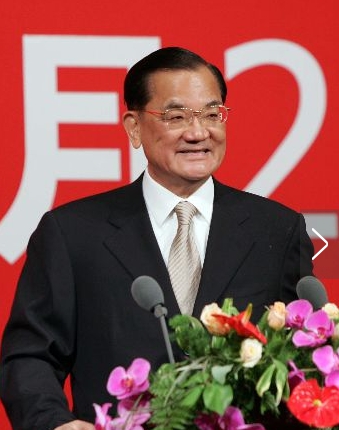 韓國瑜邀請連戰擔任全國後援總會長，連戰可能出任。 圖：翻攝互動百科
