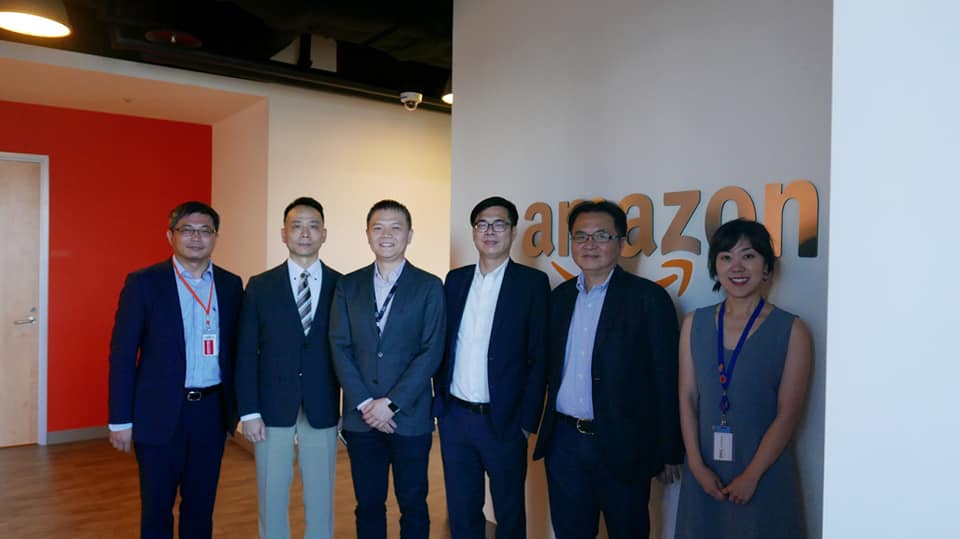 民進黨高雄市長參選人、立委陳其邁今天與資策會共同拜訪亞馬遜（Amazon）台灣總部。 圖：陳其邁辦公室/提供