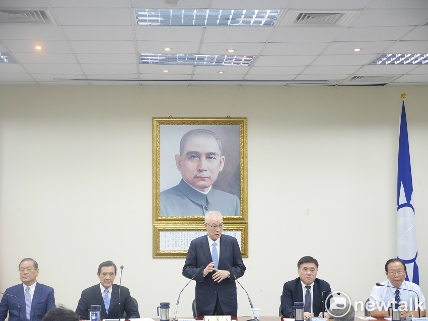 前總統馬英九今天下午到中常會報告三中案出售過程。 圖：聶良恩／攝