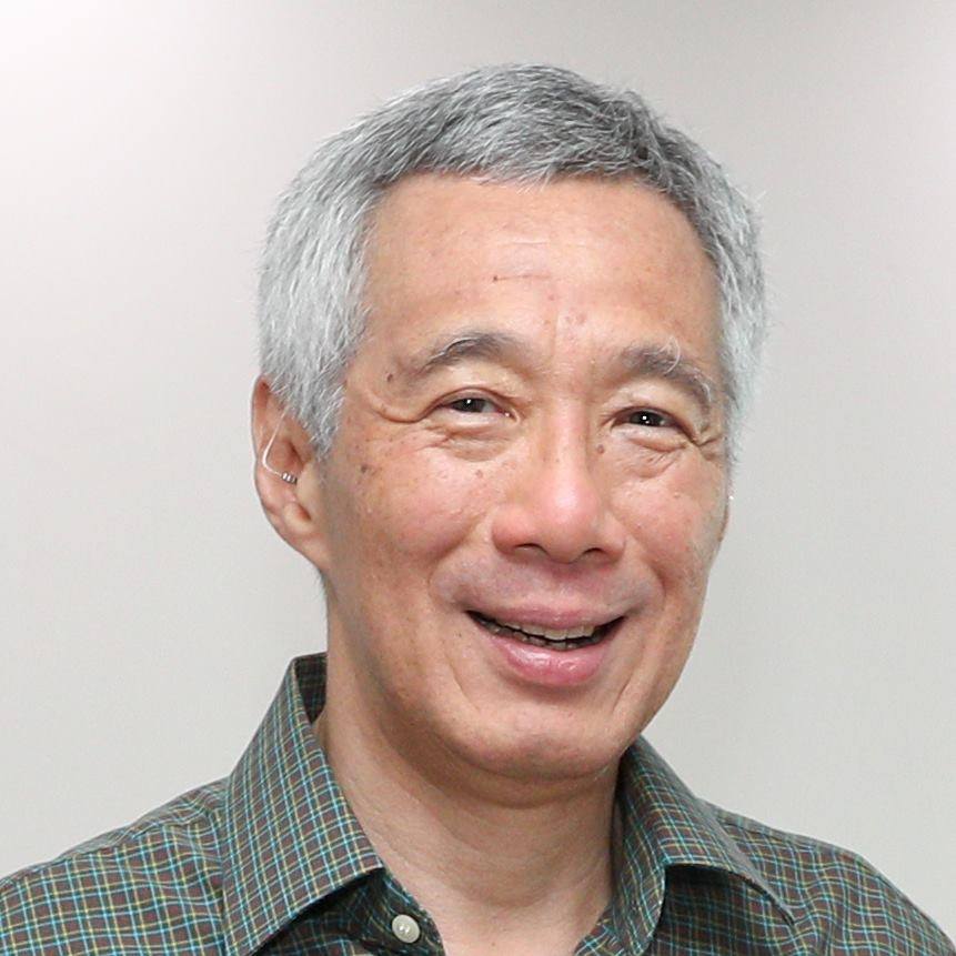 新加坡政府衛生資料庫今天遭到嚴重網路攻擊，包括總理李顯龍（圖）在內，約有150萬人的個人資枓遭竊。 圖：翻攝李顯龍臉書