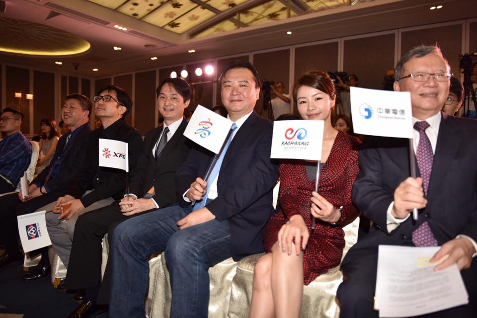 許立明表示，高雄是最支持電競產業，也是最適合電競發展的城市。 圖：翻攝許立明臉書